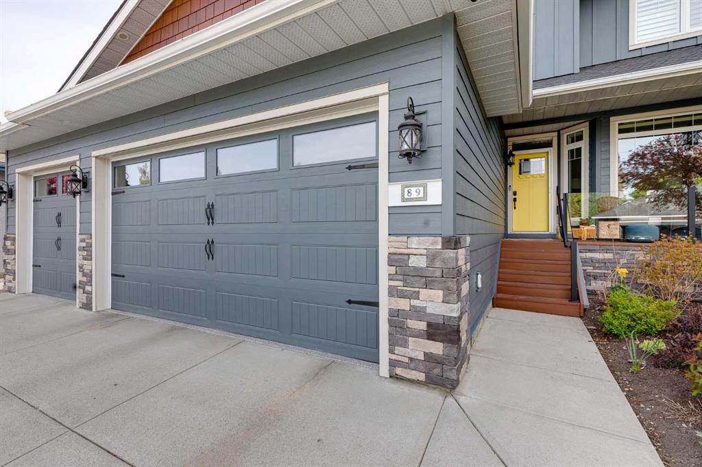 Picture for 89 Douglasdale Crescent SE