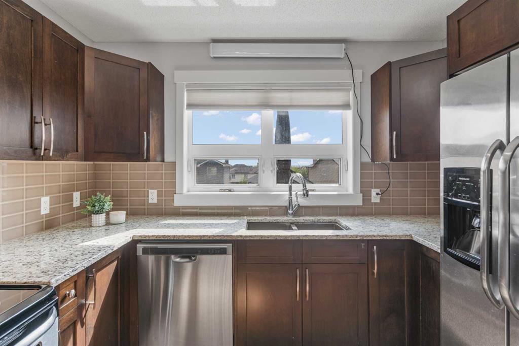 Picture for 230 Covecreek Circle NE