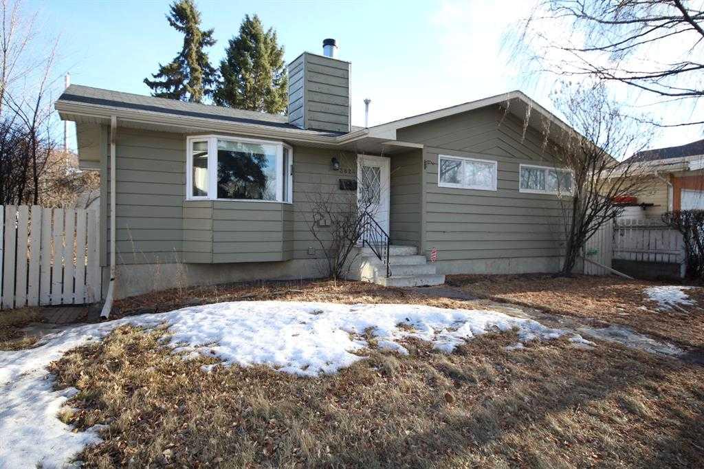 Picture for 3824 BRANTFORD Drive NW