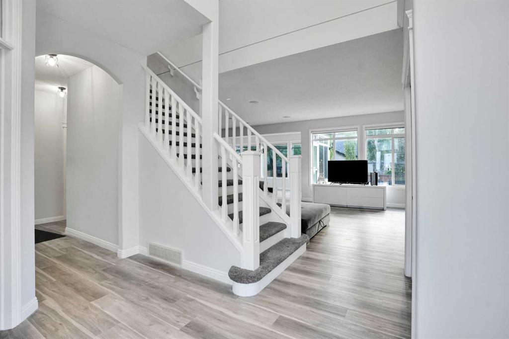 Picture for 74 Cranleigh Green SE
