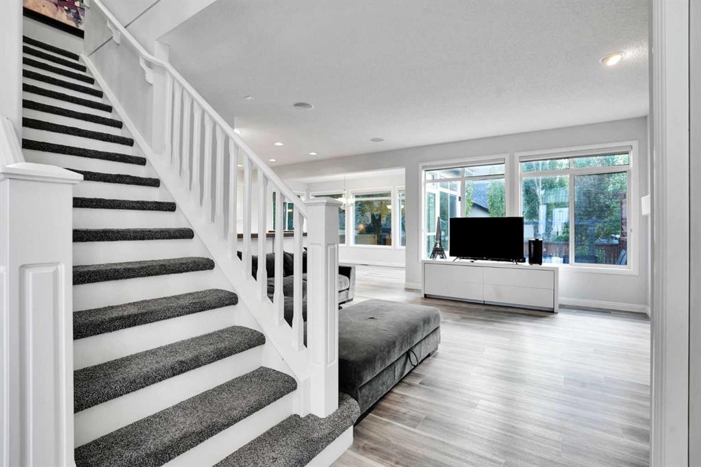 Picture for 74 Cranleigh Green SE