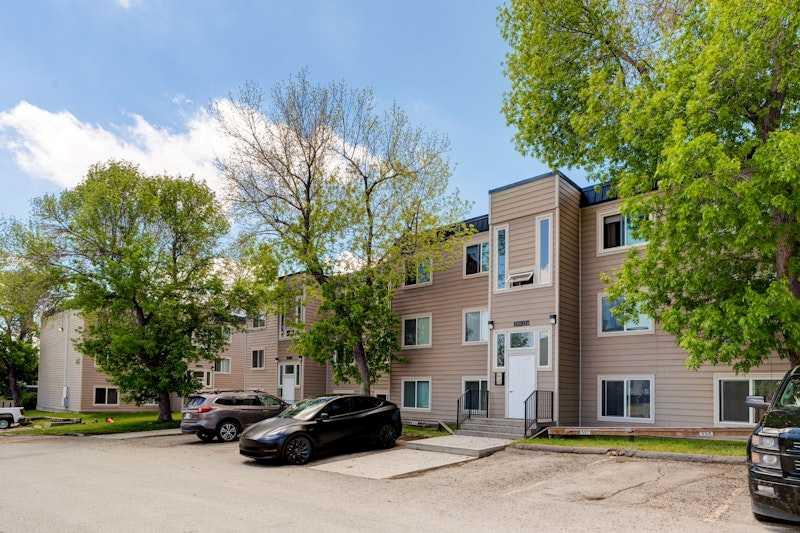 Picture for 222, 315 Heritage Drive SE