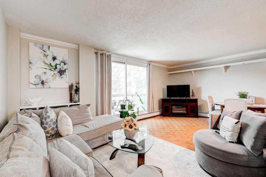 Picture for 222, 315 Heritage Drive SE