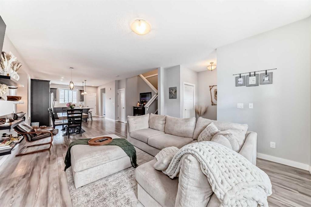 Picture for 246 Cooperswood Green SW