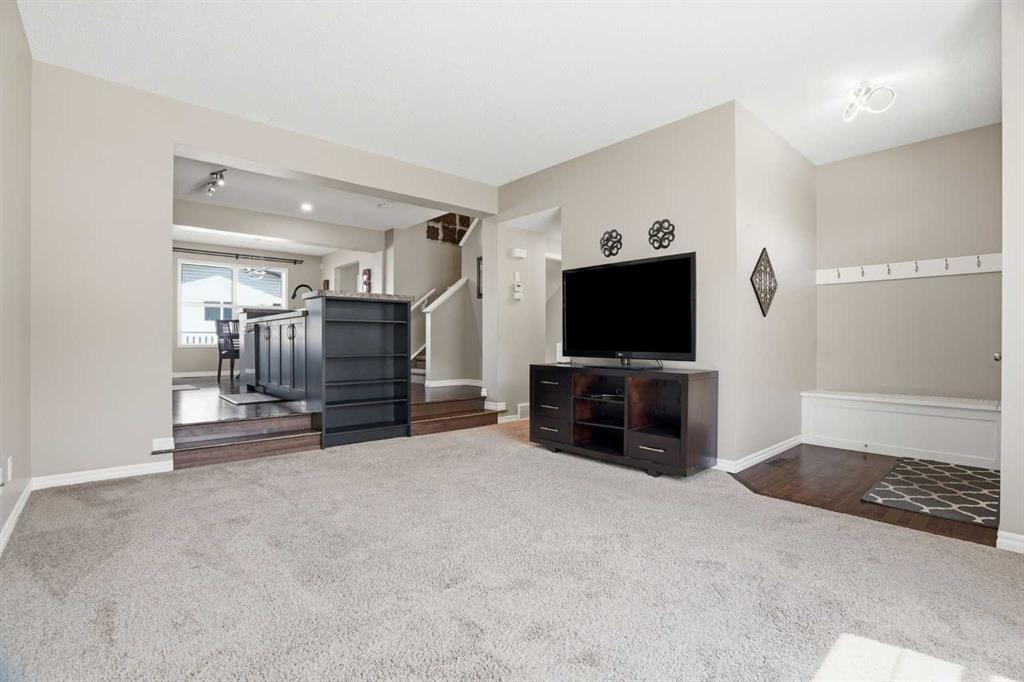 Picture for 267 Skyview Springs Gardens NE