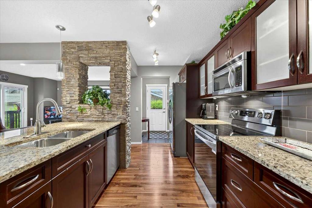 Picture for 30 Copperstone Green SE