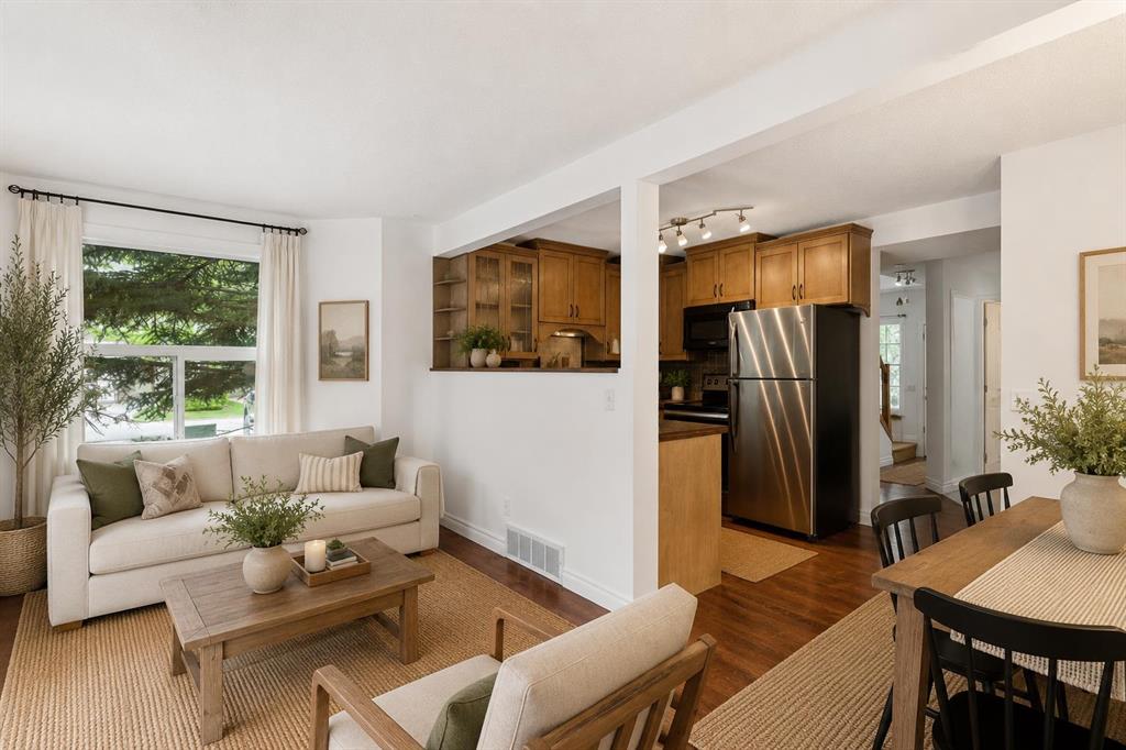 Picture for 902 Harvest Hills Drive NE
