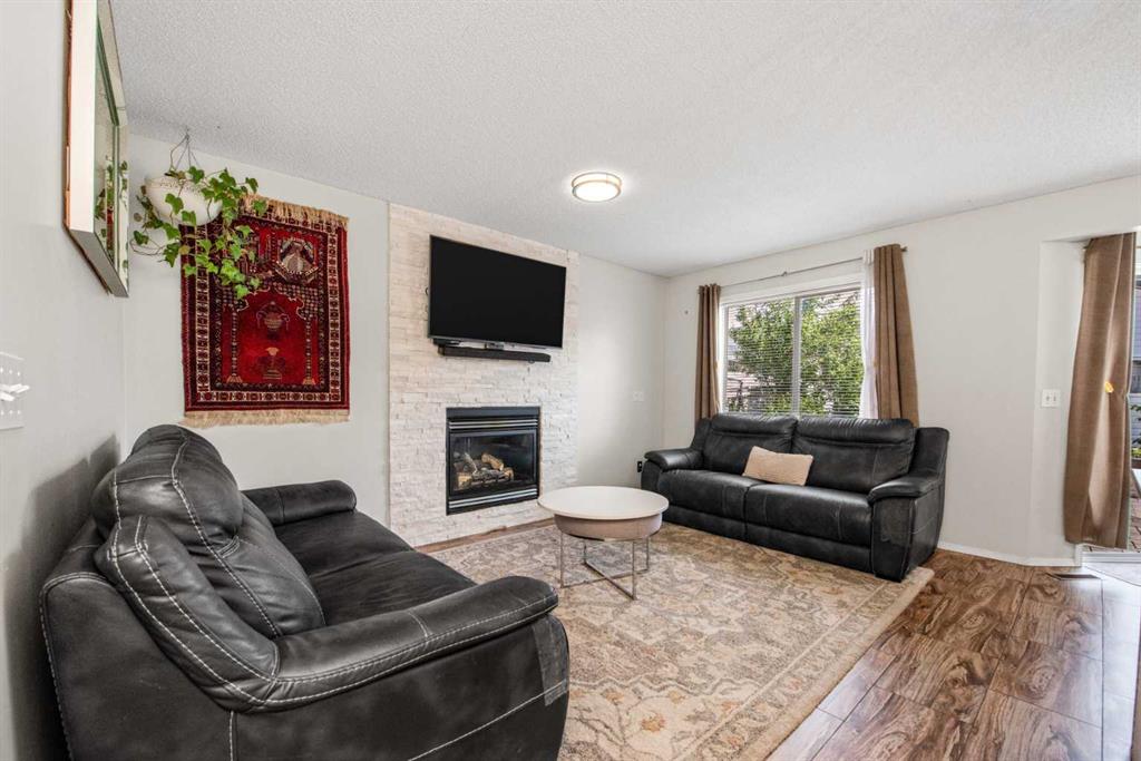 Picture for 216 Taracove Road NE
