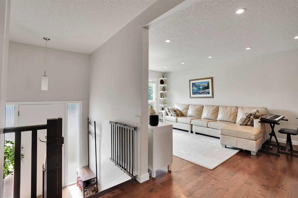 Picture for 5212 Valiant Drive NW
