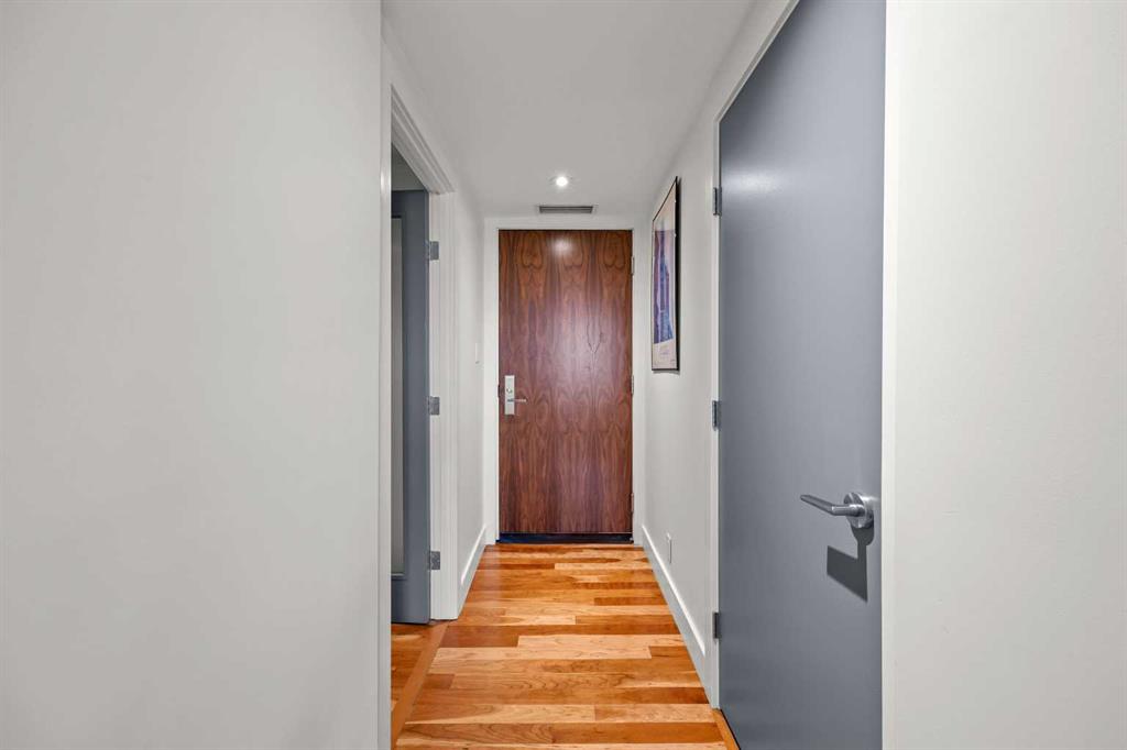 Picture for 701, 10 Shawnee Hill SW
