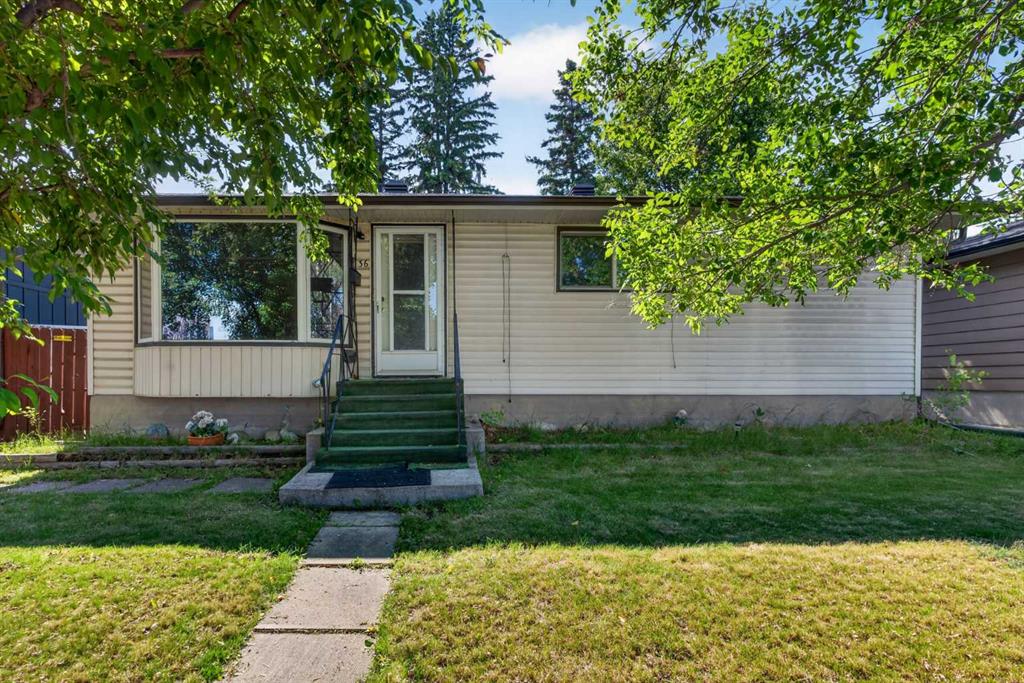 Picture for 36 Hazelwood Crescent SW