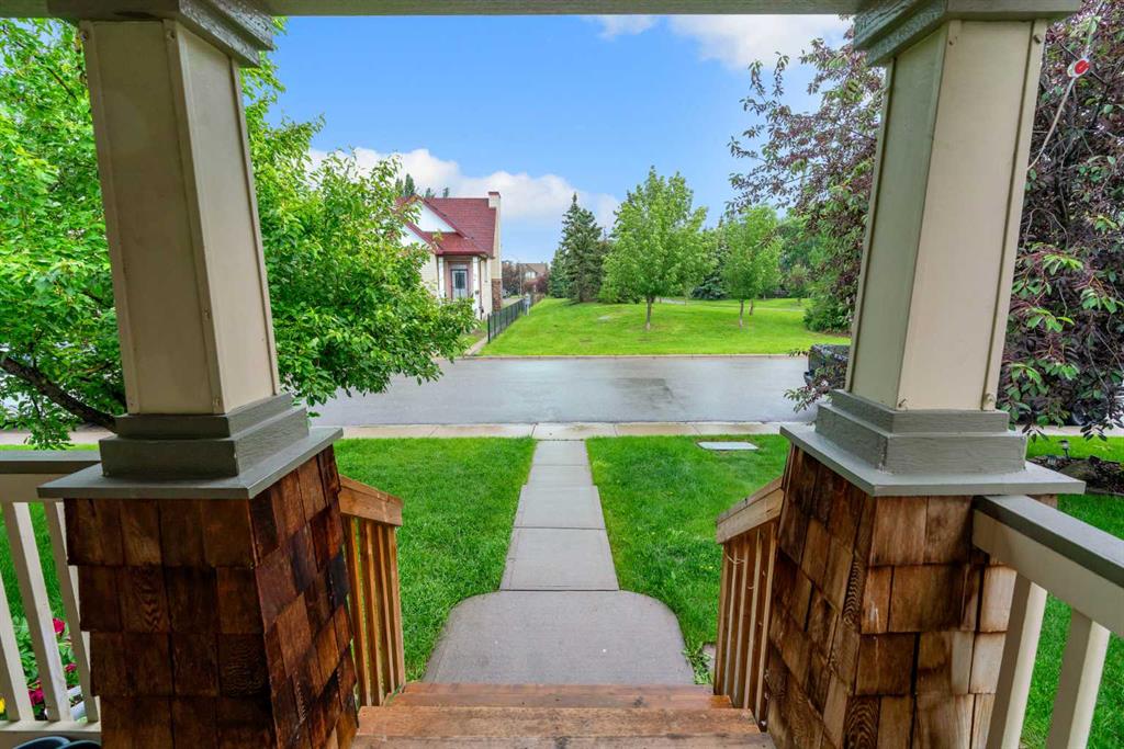 Picture for 12 Copperfield Rise SE