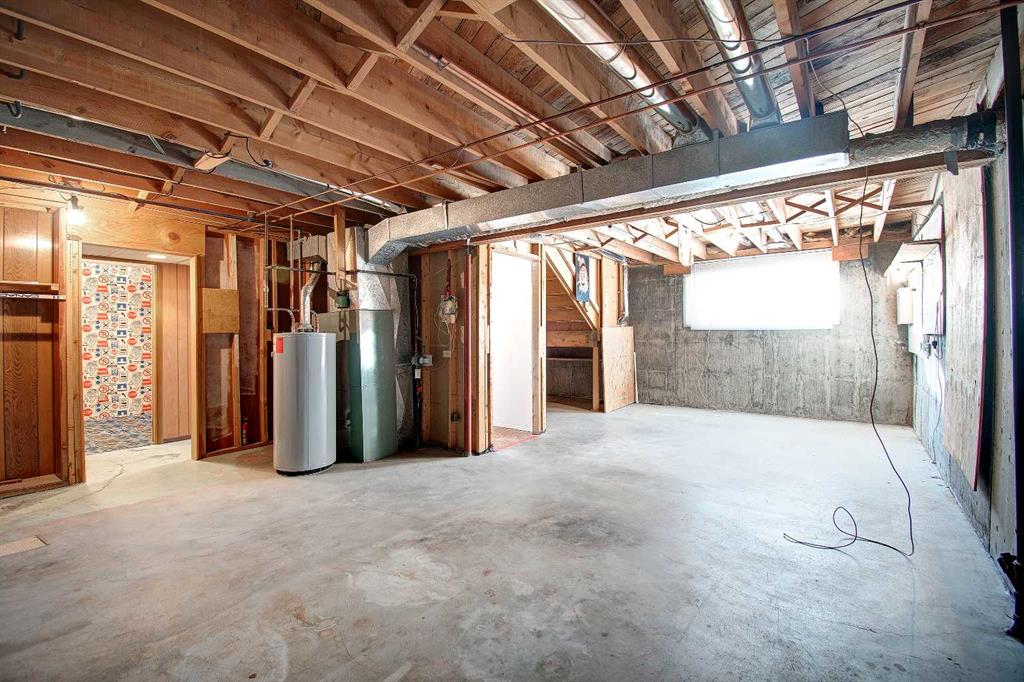 Picture for 4108 13 Avenue NE https://www.cirrealty.ca/reb/creb/84/A2266084_32.jpg