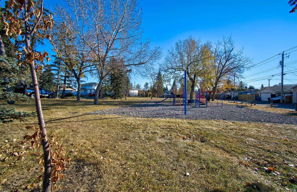 Picture for 4108 13 Avenue NE https://www.cirrealty.ca/reb/creb/84/A2266084_42.jpg