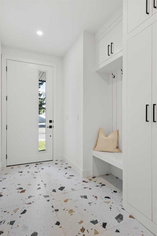 Picture for 2518 16B Street SW