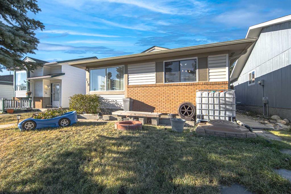 Picture for 112 Shawmeadows Crescent SW