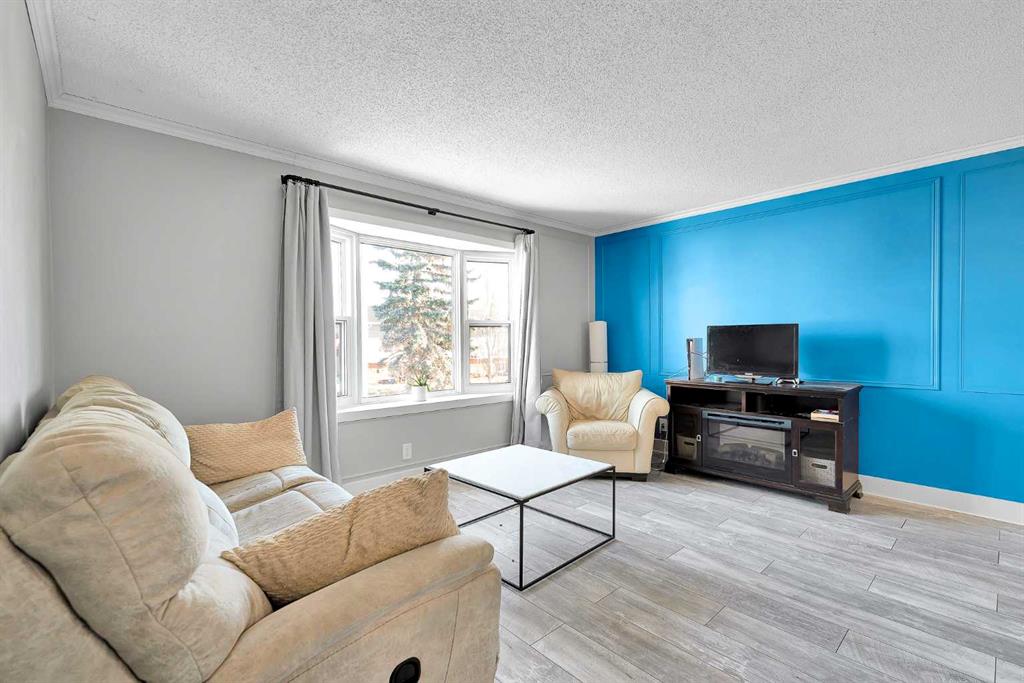 Picture for 51 Huntstrom Road NE