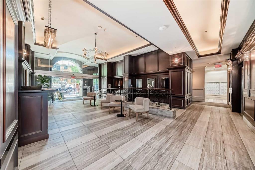 Picture for 402, 817 15 Avenue SW