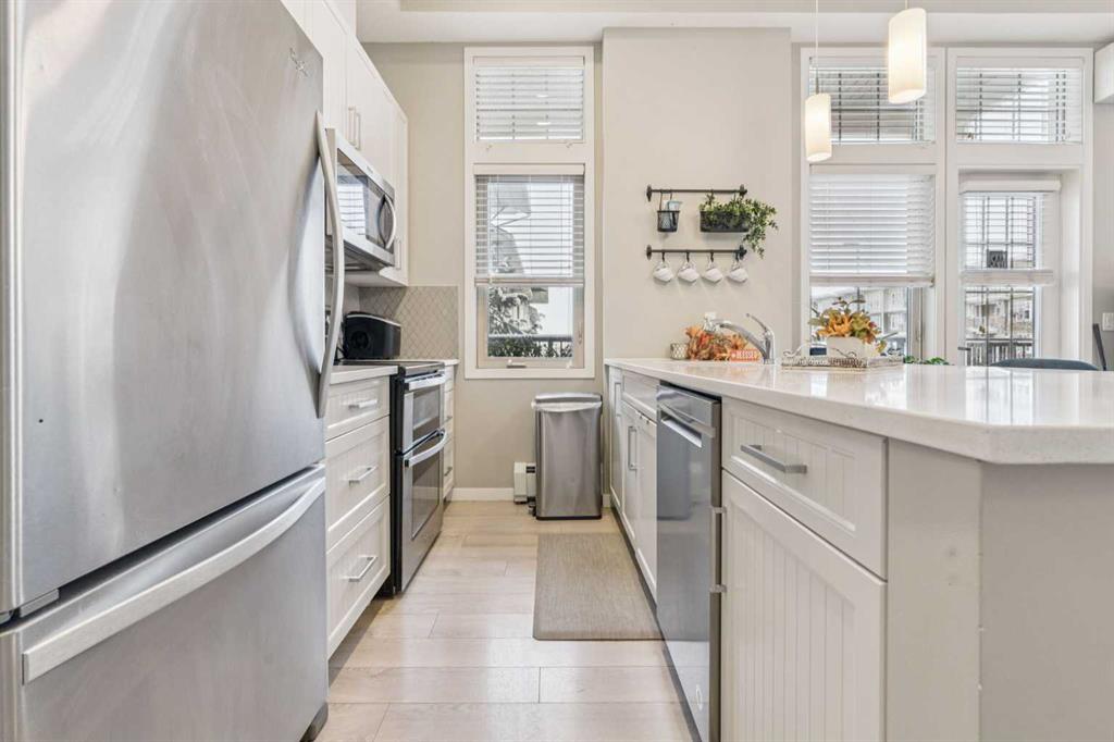 Picture for 115, 10 Mahogany Mews SE