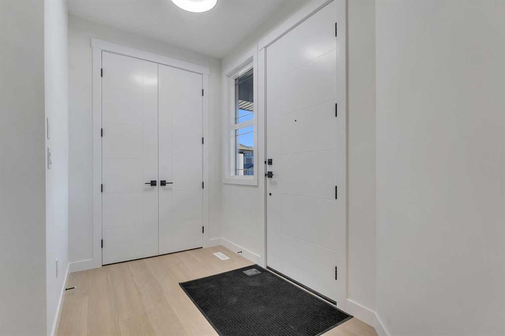 Picture for 569 Muirfield Crescent 