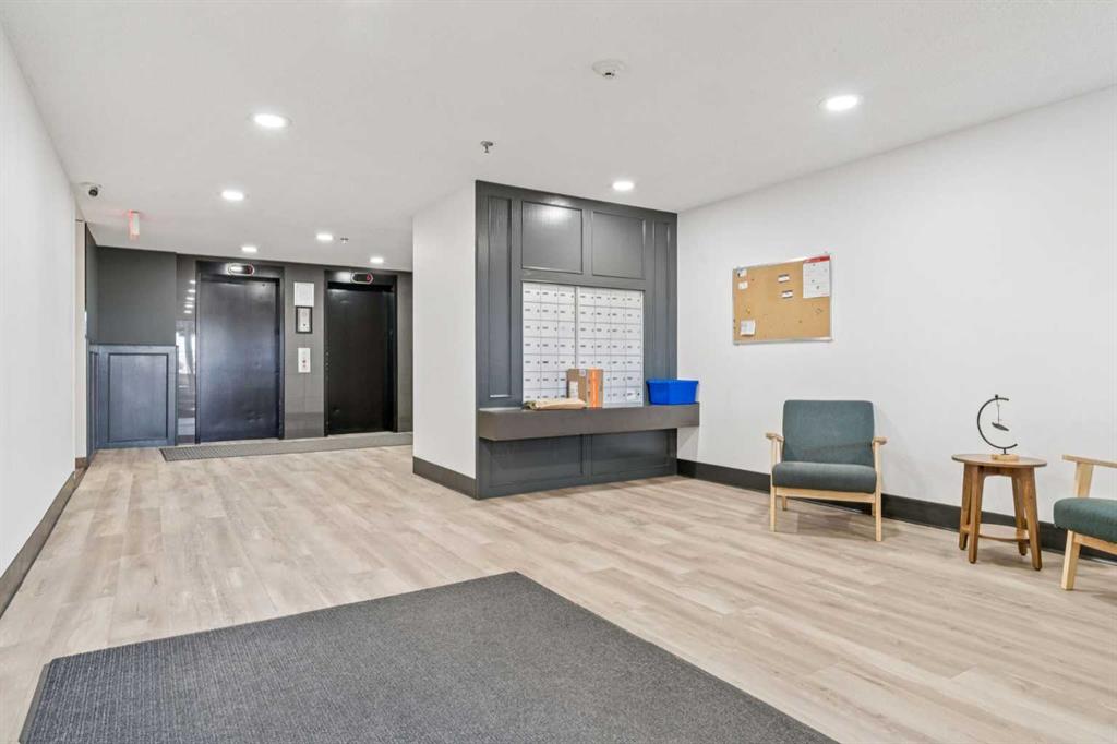 Picture for 103, 2011 University Drive NW