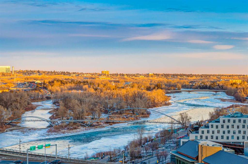 Picture for 1603, 325 3 Street SE