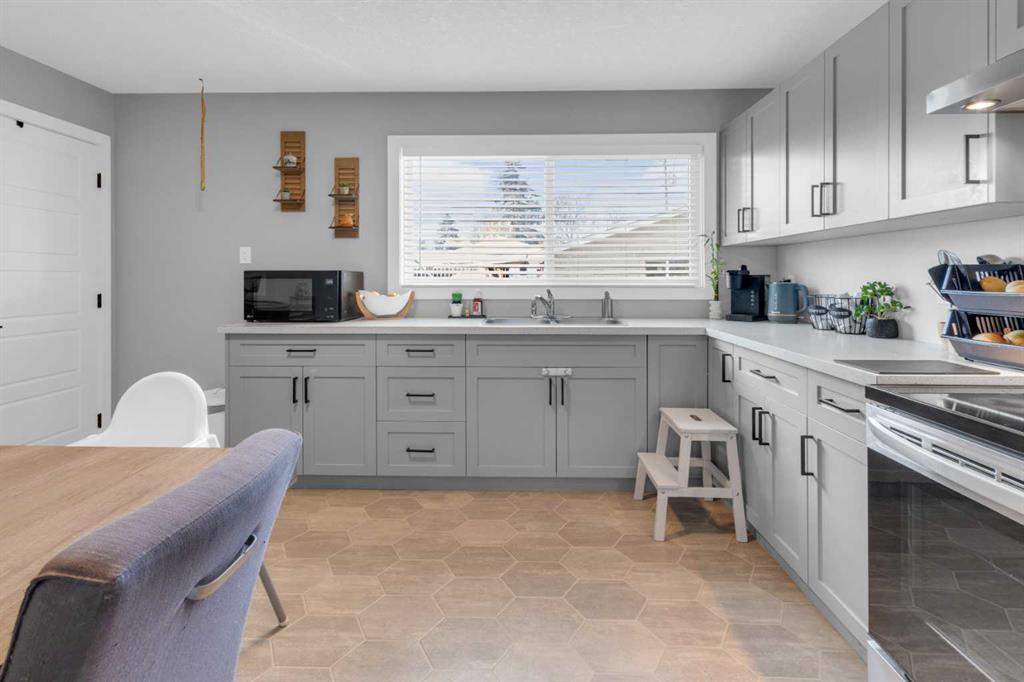 Picture for 2231 39 Street SE