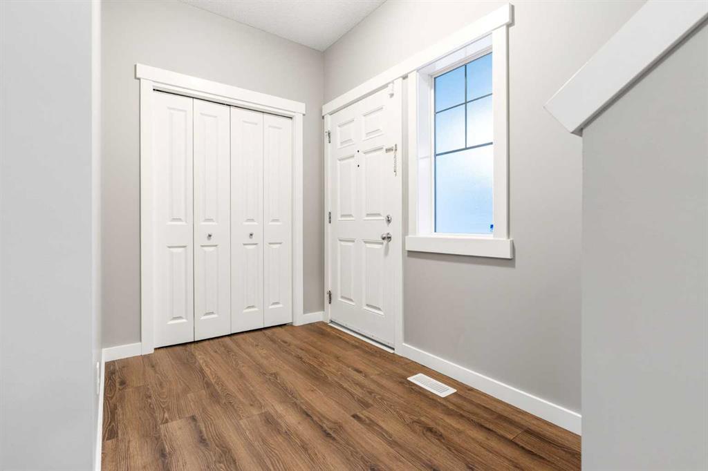 Picture for 327 Panamount Point NW