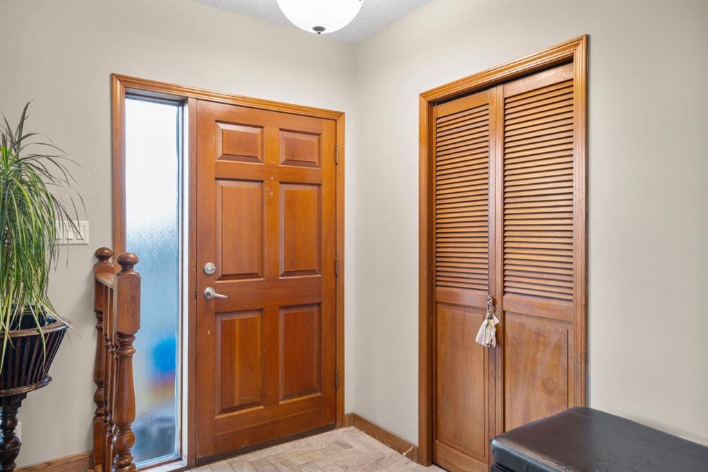 Picture for 10 Carolina Drive W