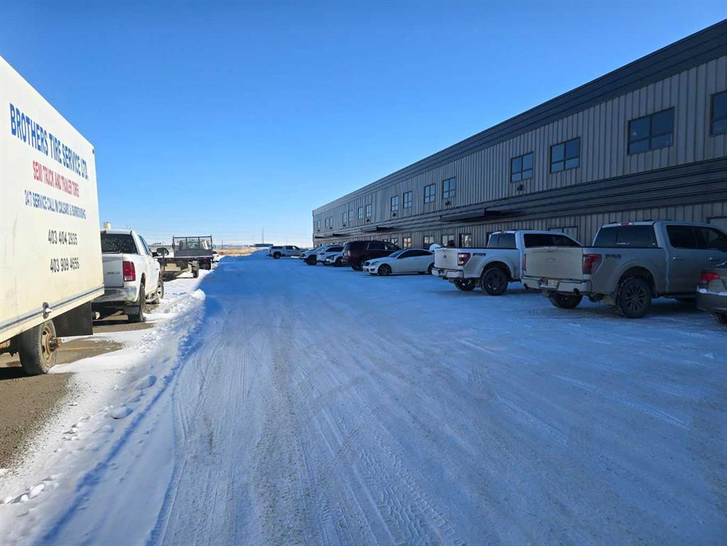 Picture for 5, 235126 Ryan Road 