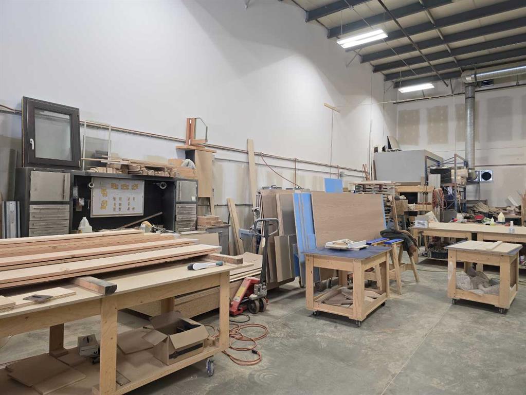 Picture for 5, 235126 Ryan Road 