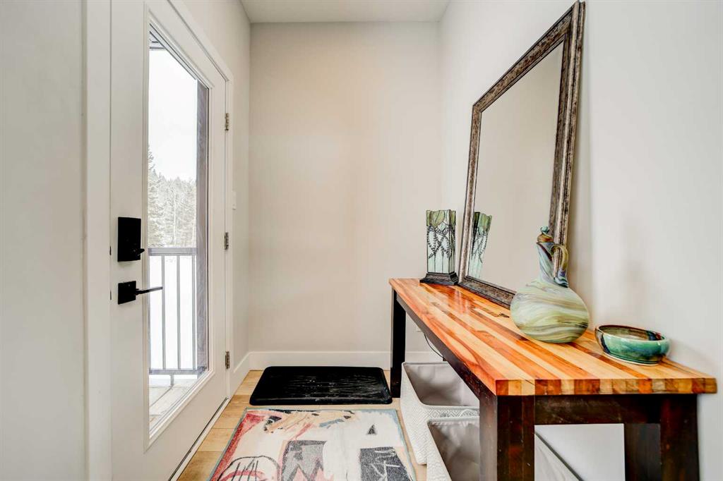 Picture for 39 Kananaskis Way 