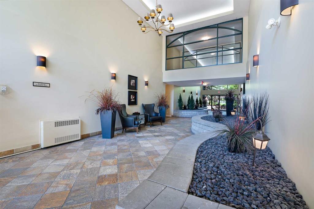 Picture for 308, 60 24 Avenue SW