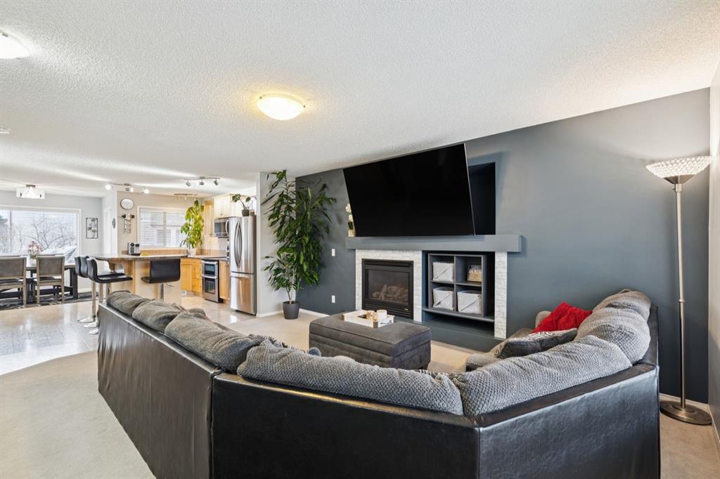 Picture for 67 Copperfield Rise SE