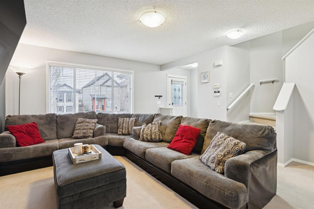 Picture for 67 Copperfield Rise SE