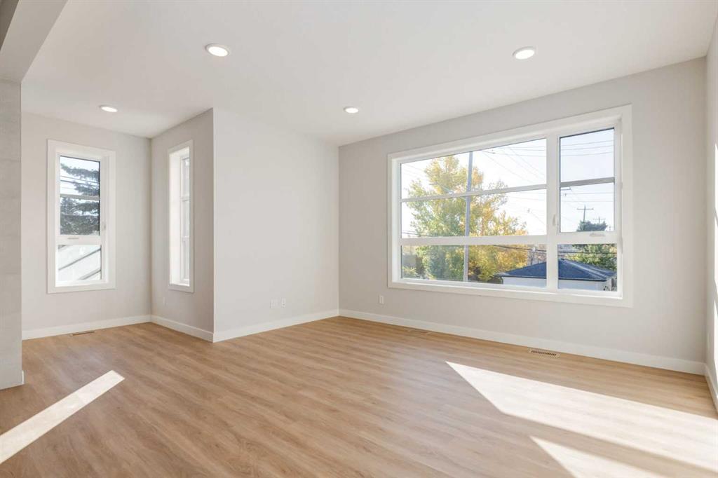 Picture for 2516 21 Avenue SW