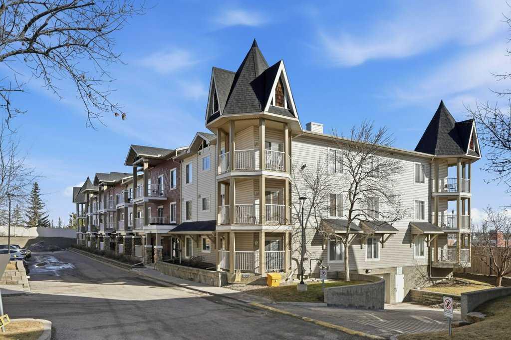 Picture for 5106, 70 Panamount Drive NW