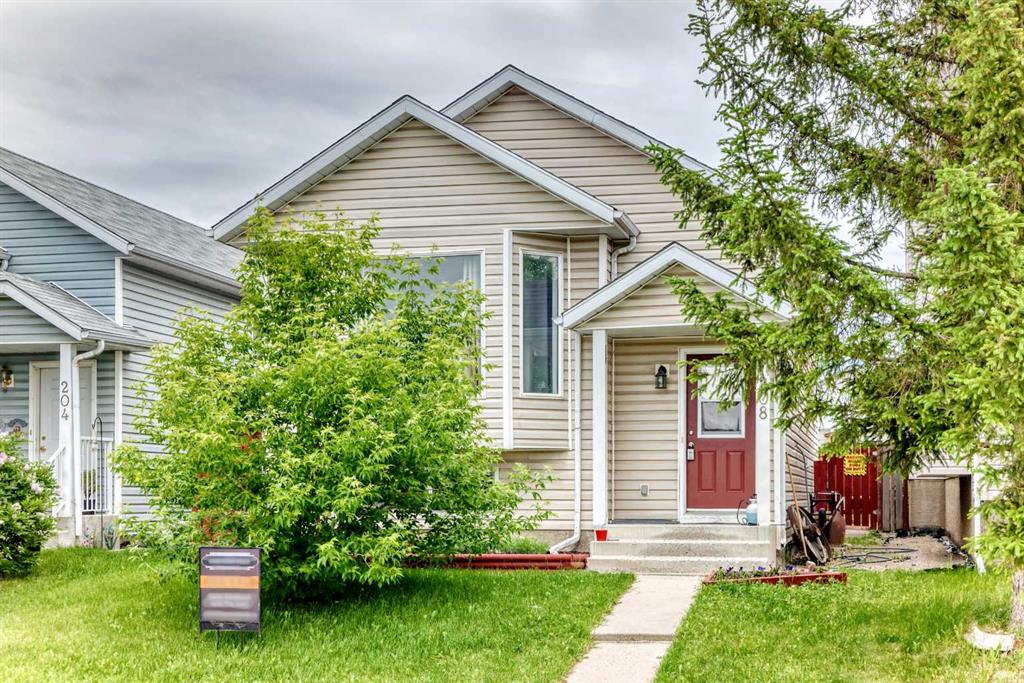 Picture for 208 Erin Meadow Green SE