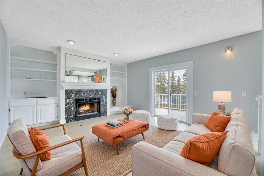 Picture for 215 Hawktree Circle NW