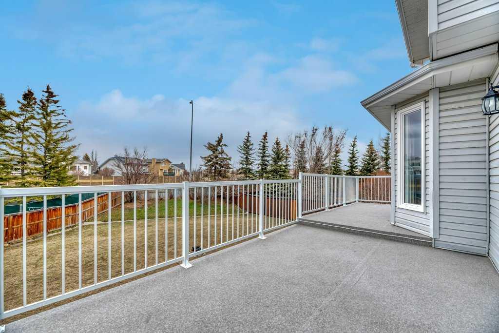 Picture for 215 Hawktree Circle NW