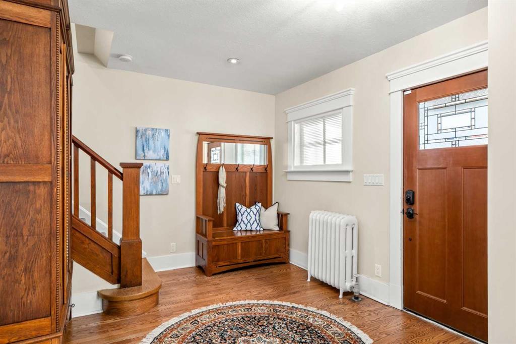 Picture for 3607 7 Street SW