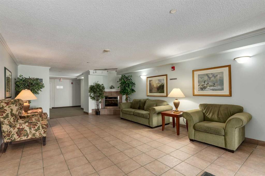Picture for 2301, 950 Arbour Lake Road NW