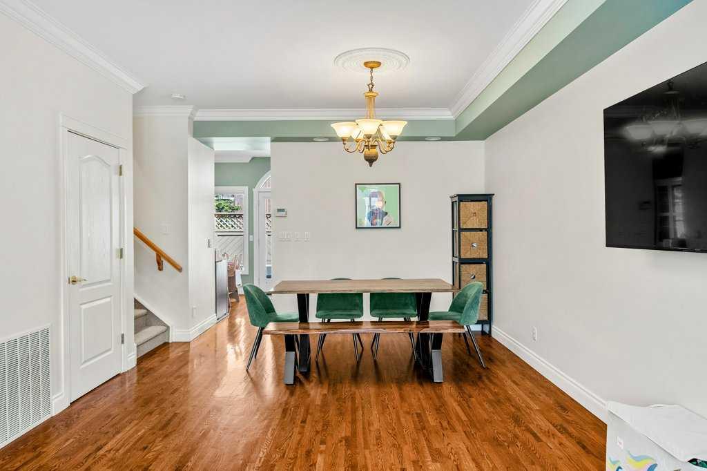 Picture for 2308 Erlton Place SW
