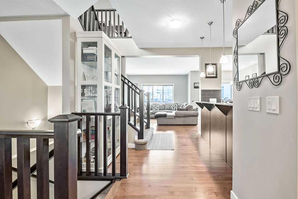 Picture for 152 Cranford Drive SE