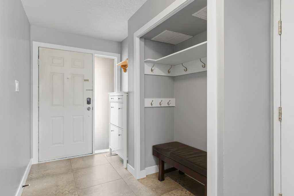 Picture for 3929 Point Mckay Road NW