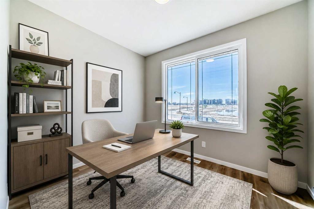 Picture for 1308 Mahogany Boulevard SE