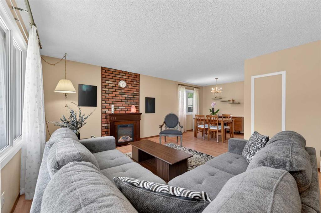 Picture for 3139 Oakwood Drive SW