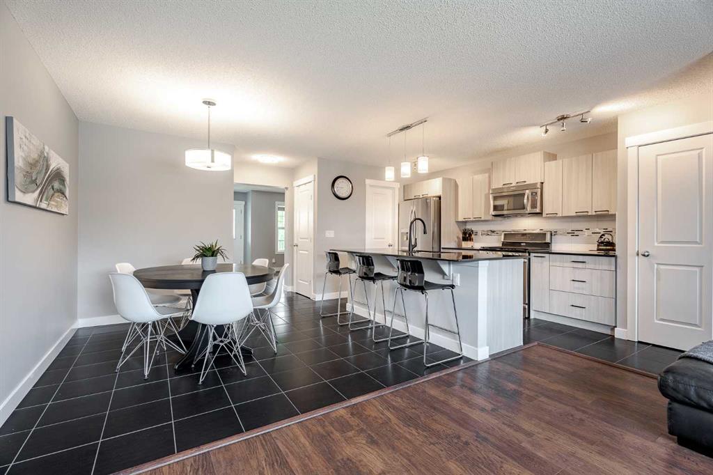 Picture for 110 Skyview Ranch Manor NE