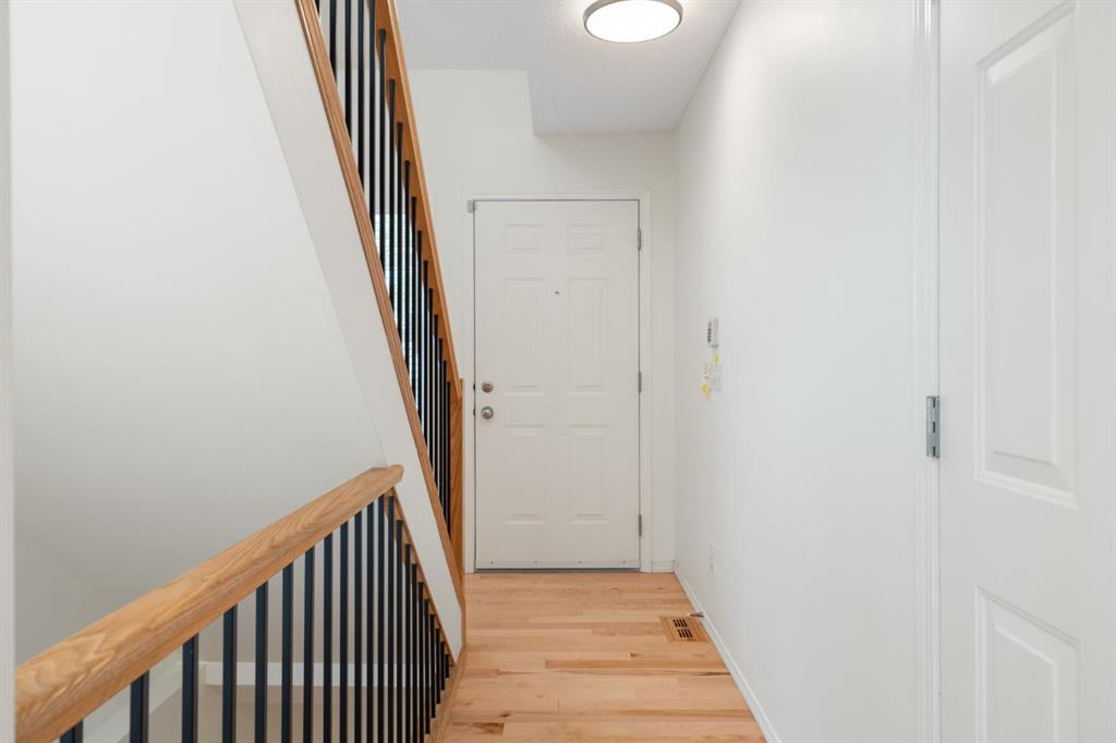 Picture for 10 Eversyde Court SW