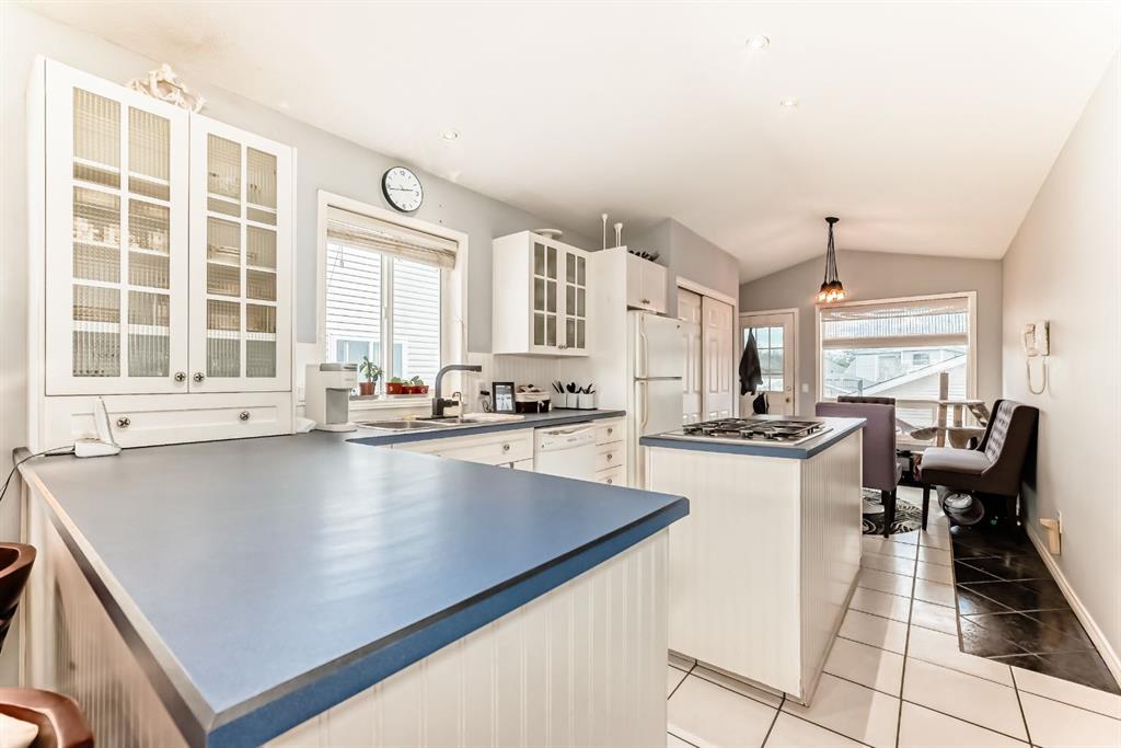 Picture for 307 Mt Lorette Place SE